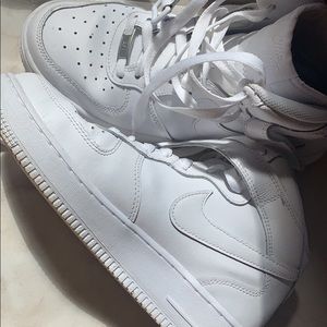 Boys Nike air Jordan High Top